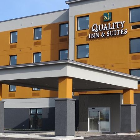 Quality Inn & Suites Kingston Exterior foto